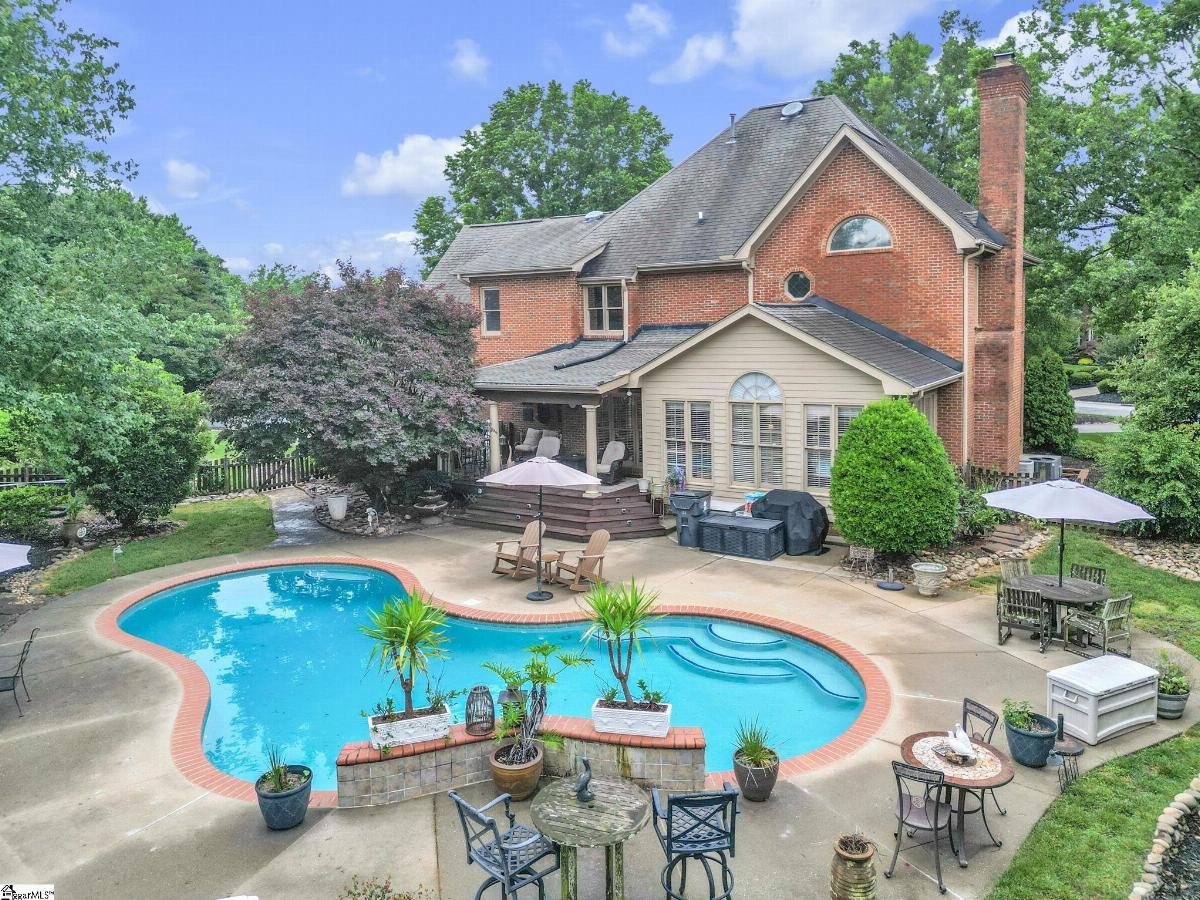 1 Squires Meadow Court