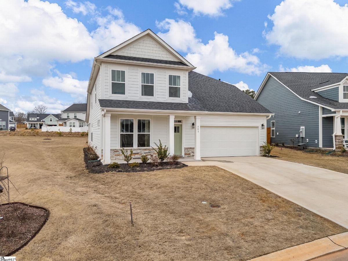 303 Eskdale Road