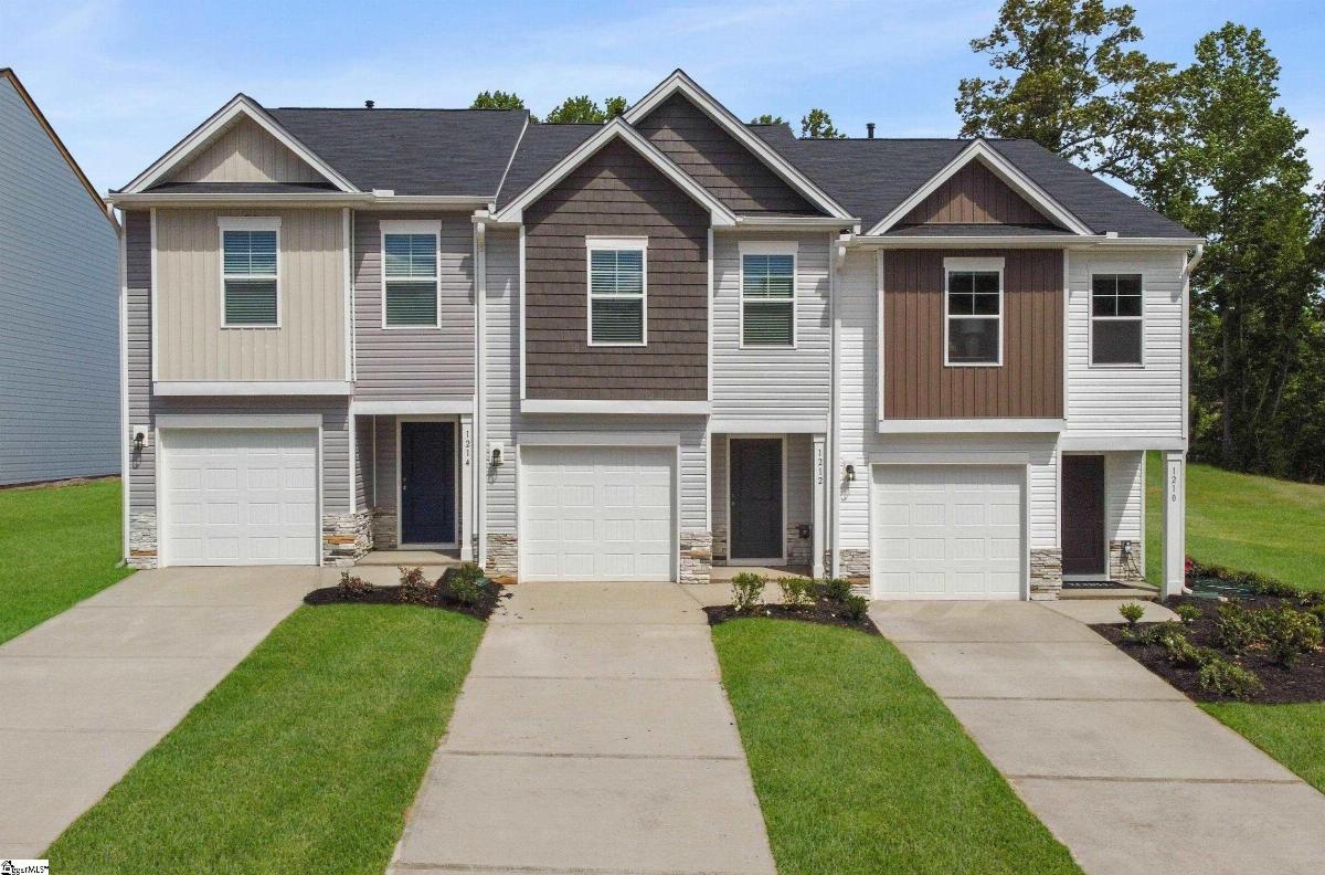 1421 Chesapeake Lane