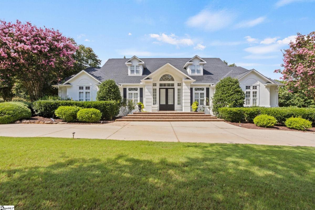 1 Avens Hill Drive