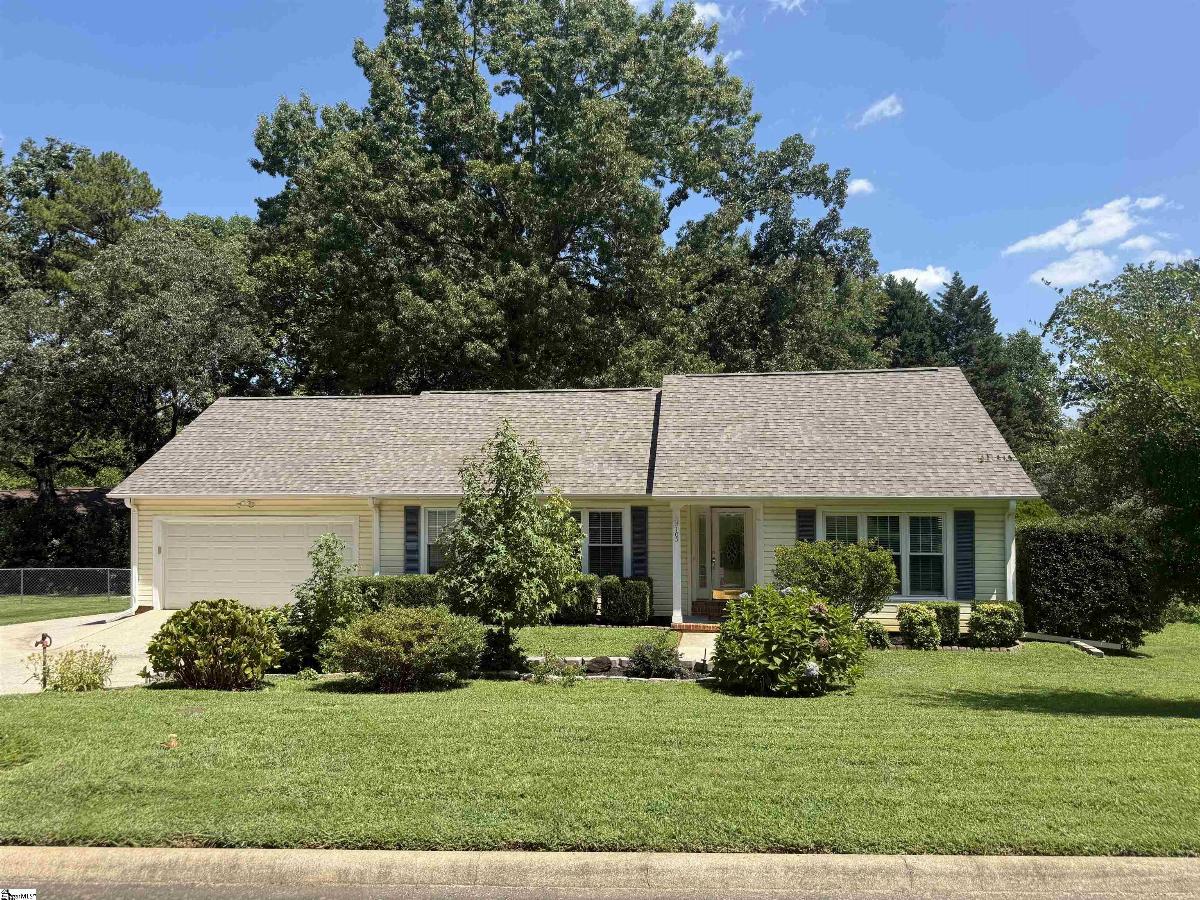 105 Hitching Post Lane