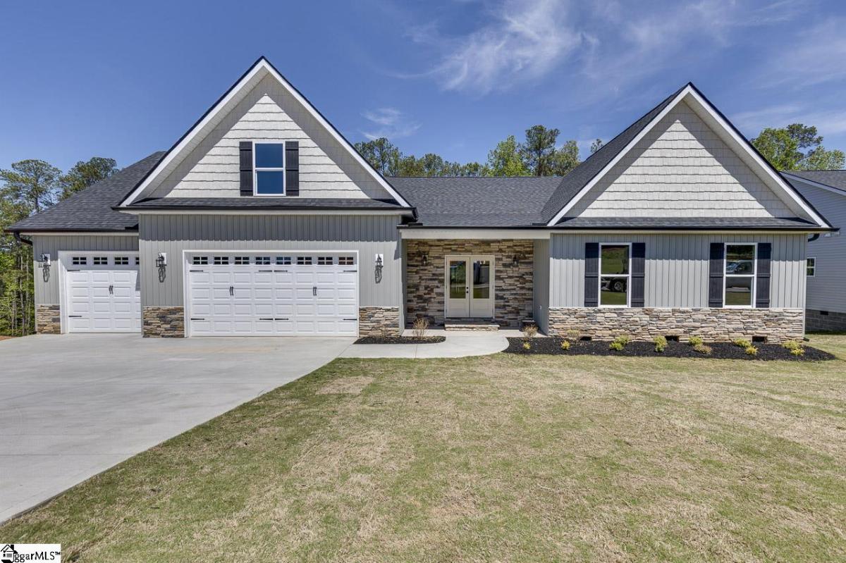 121 Hideaway Lane