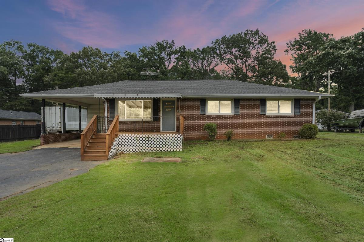 214 Crawford Circle