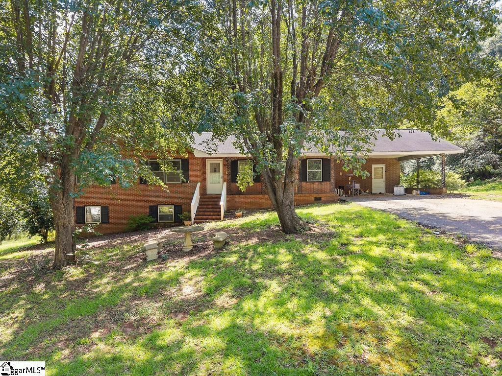 740 Kenmore Drive