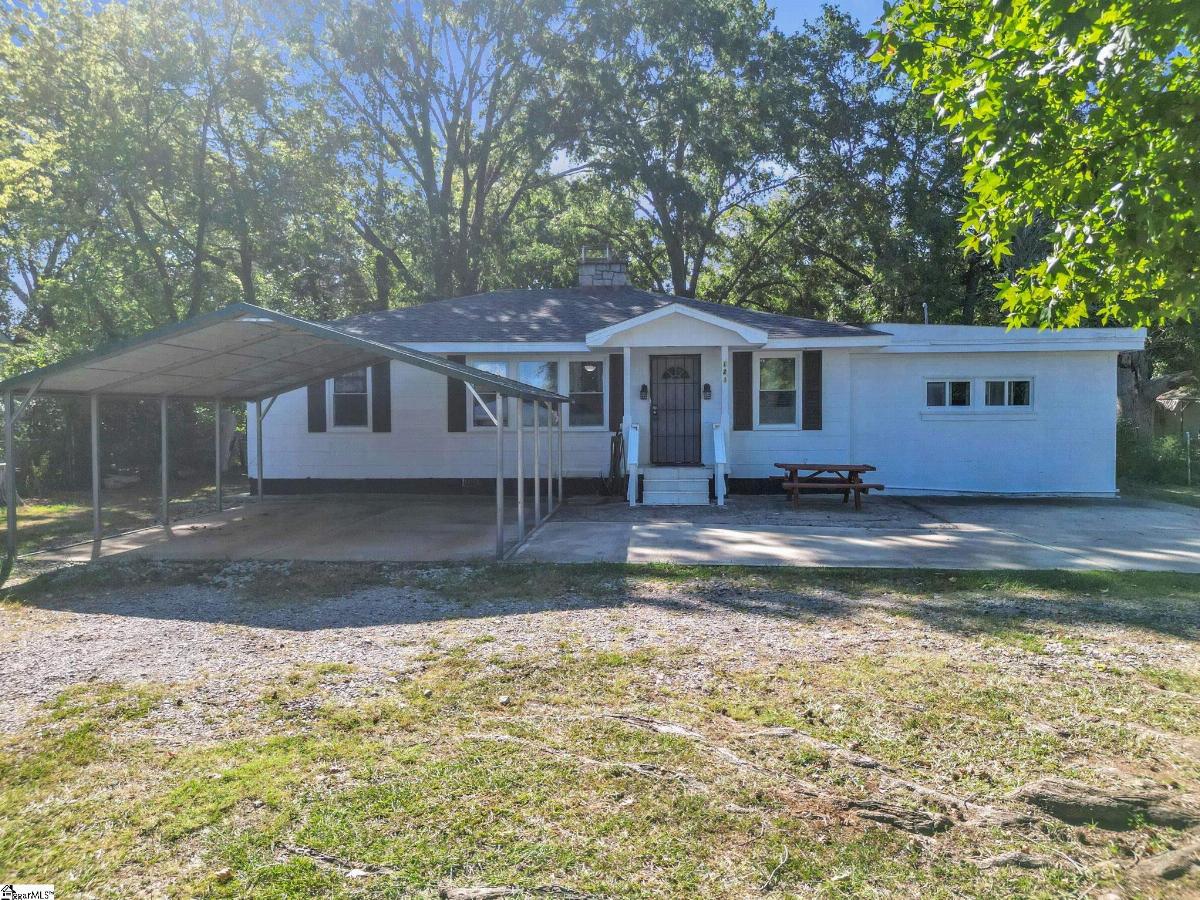121 Fox Drive
