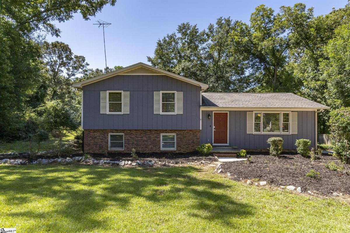 103 Fern Circle