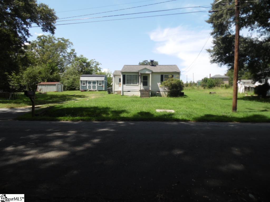 207 Flora Avenue
