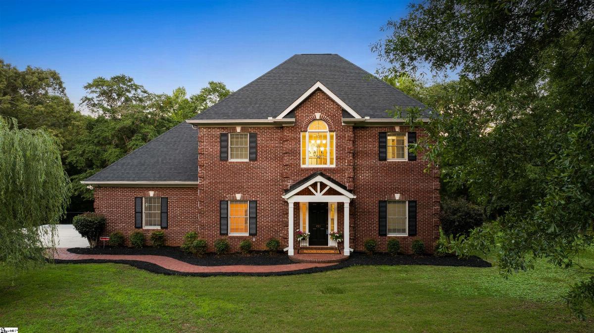 453 Circle Road