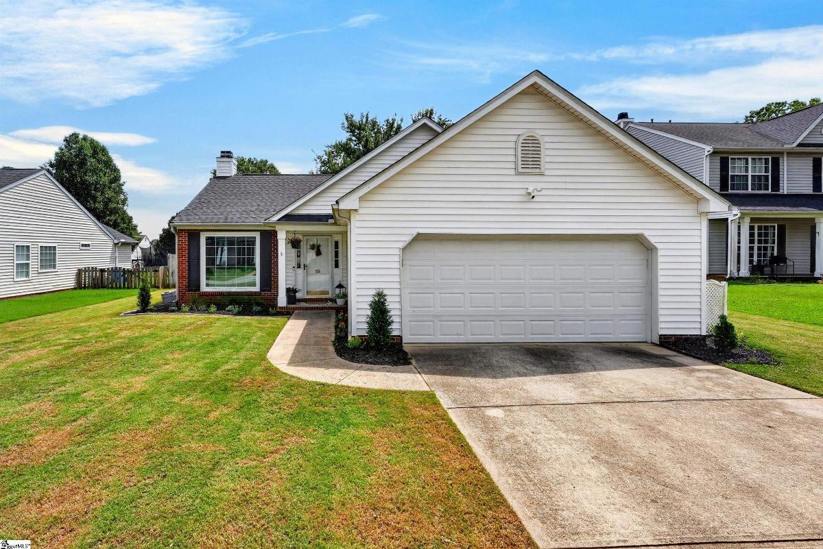 19 Summerlin Place