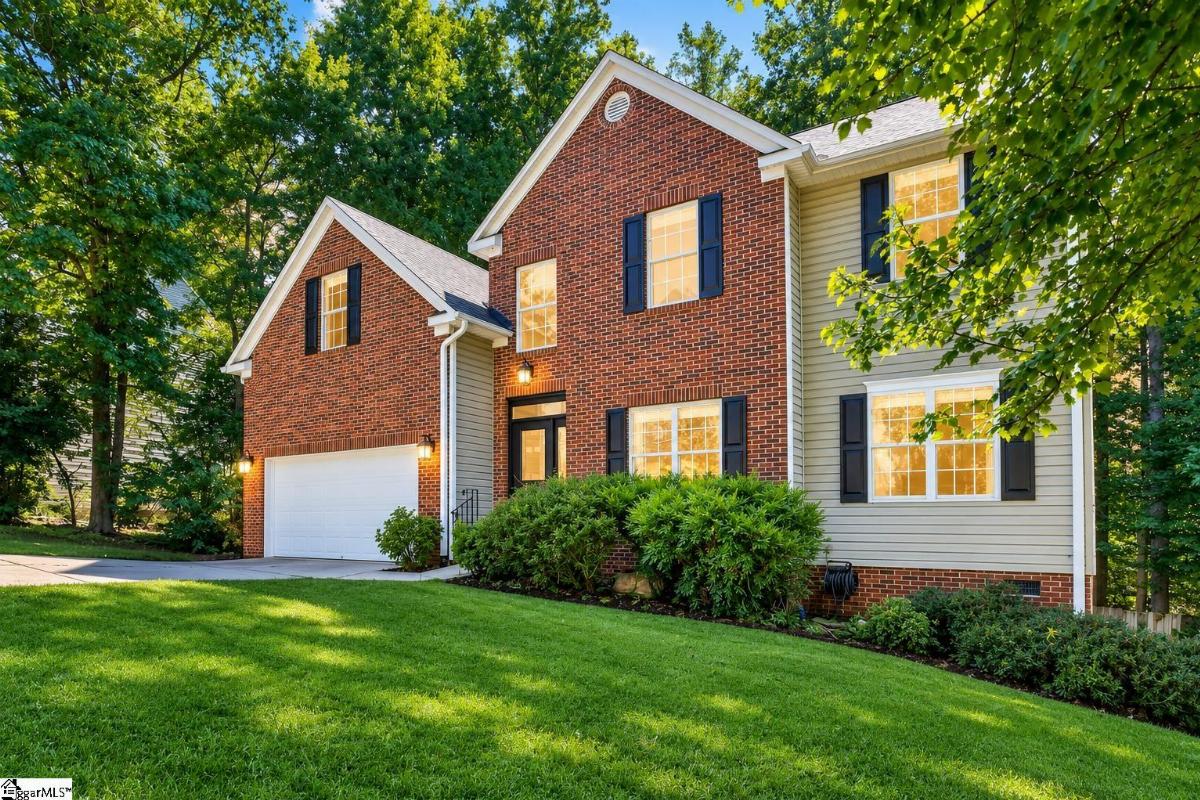 26 Trailstream Drive
