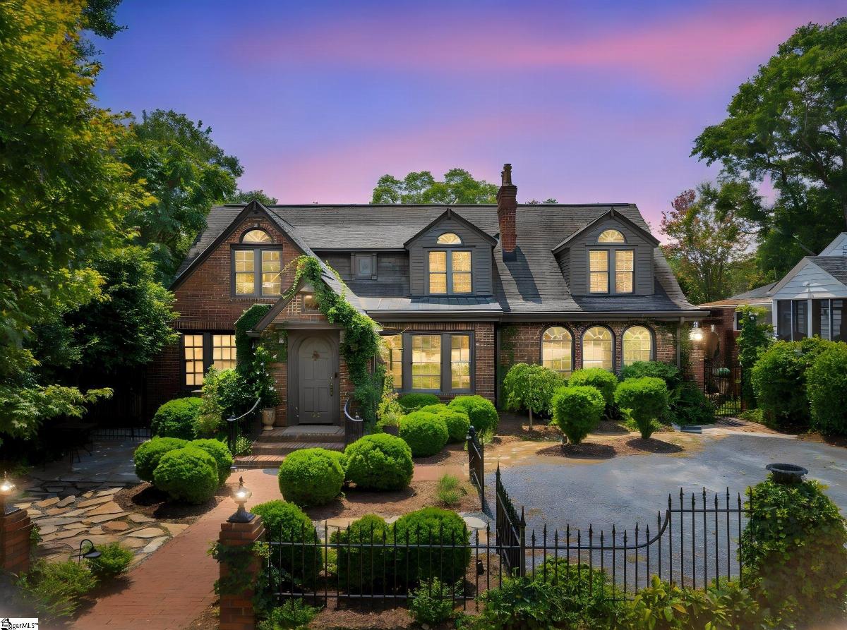 22 Lanneau Drive
