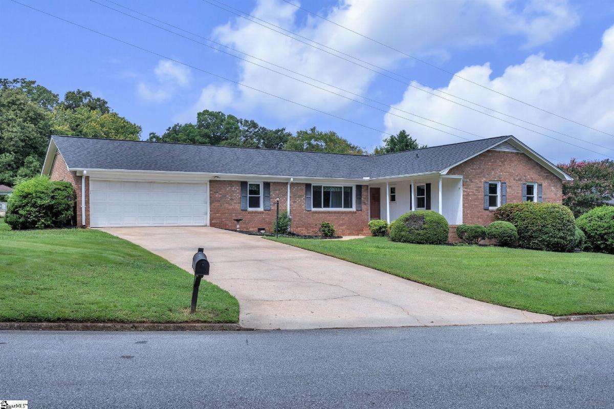 207 Donington Drive
