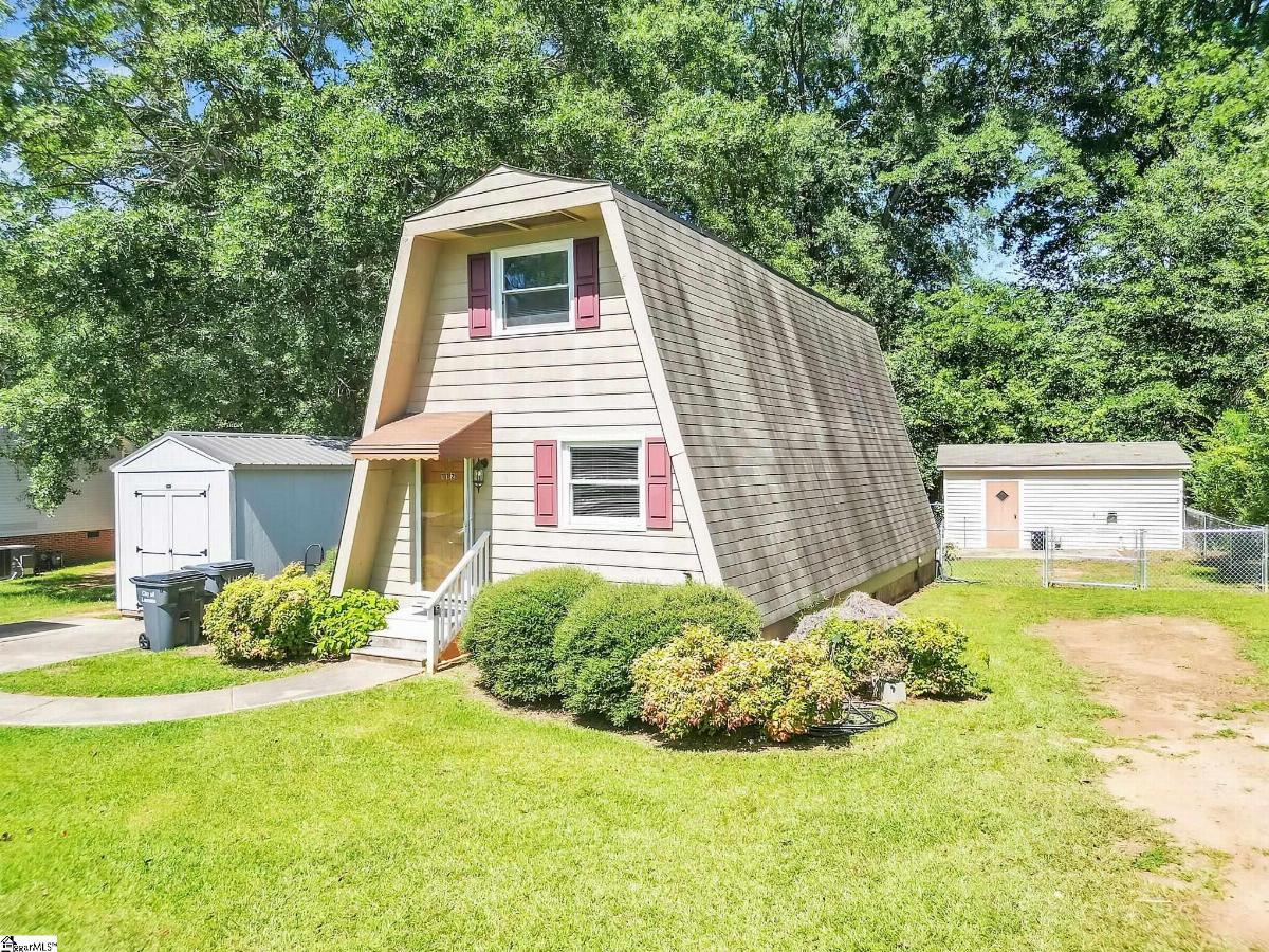 112 Hilltop Road
