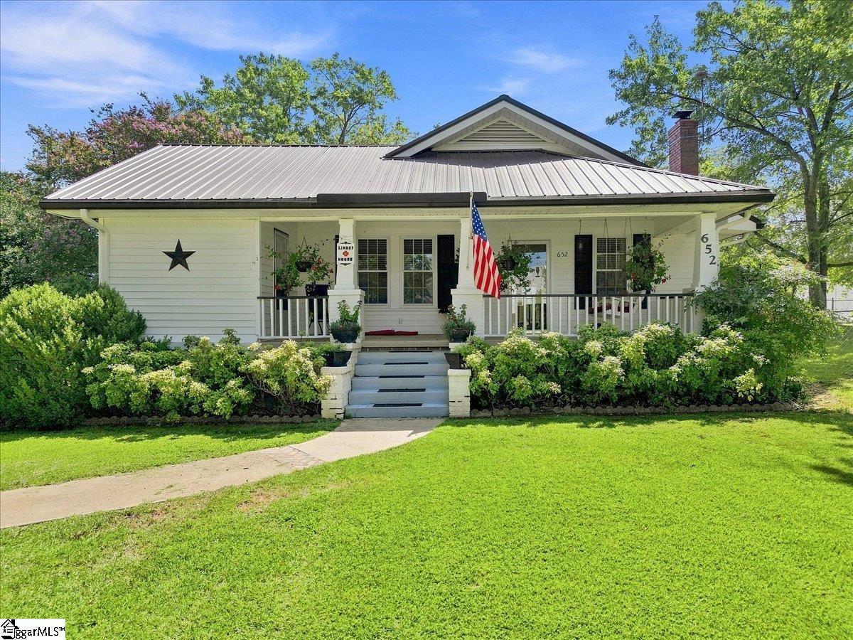 652 Arlington Road
