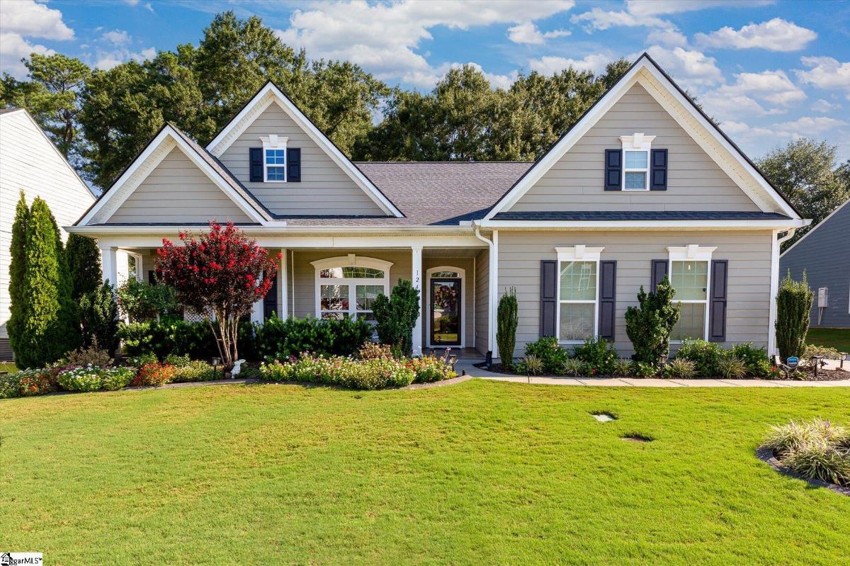 124 Village Vista Drive