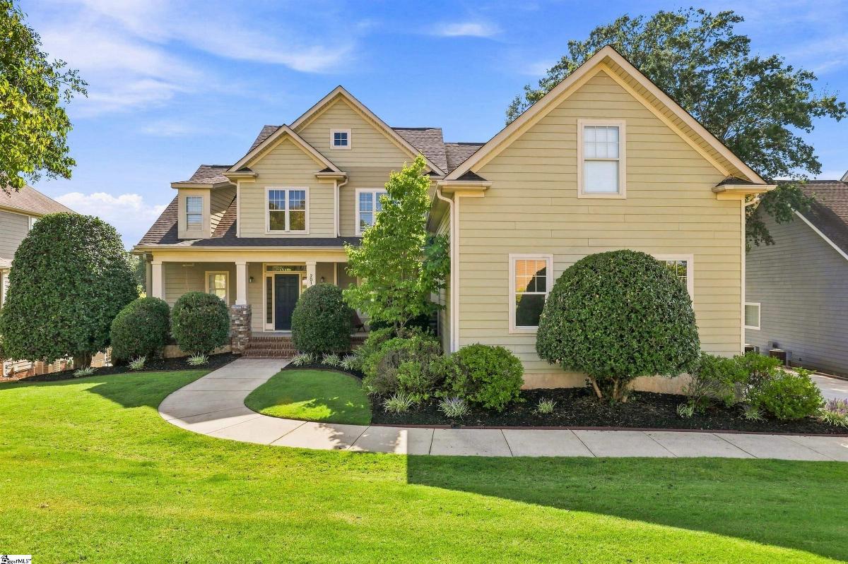 201 Castle Creek Drive