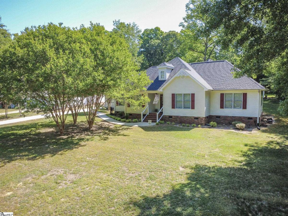 151 Hannah Circle