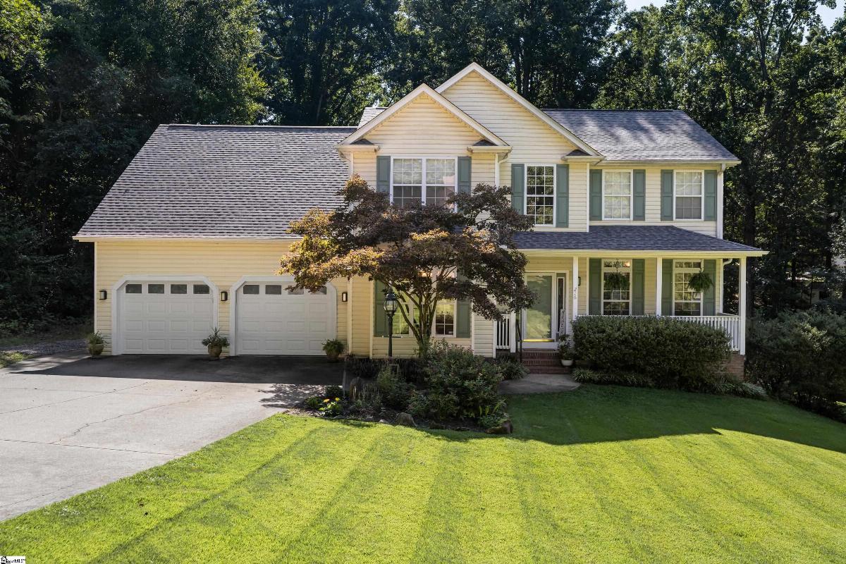 216 Holly Lane