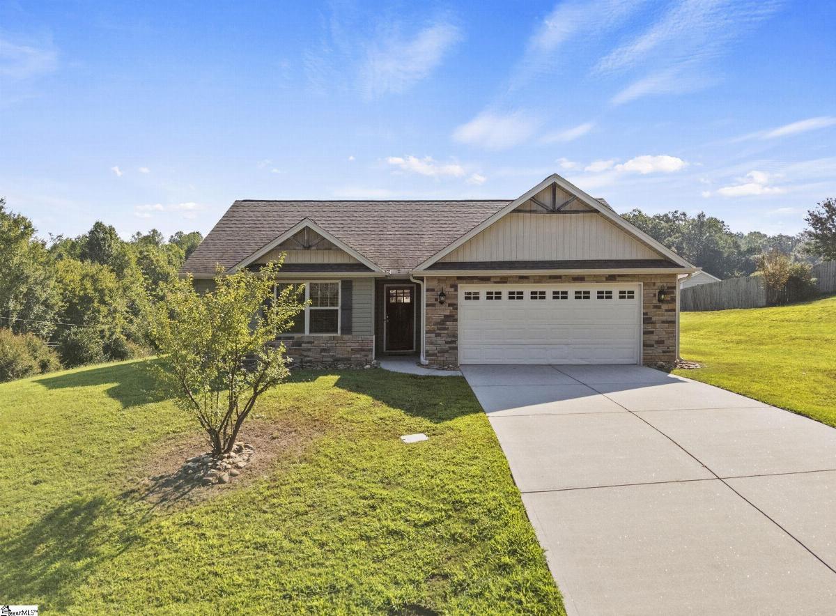 1 Hawkcrest Court