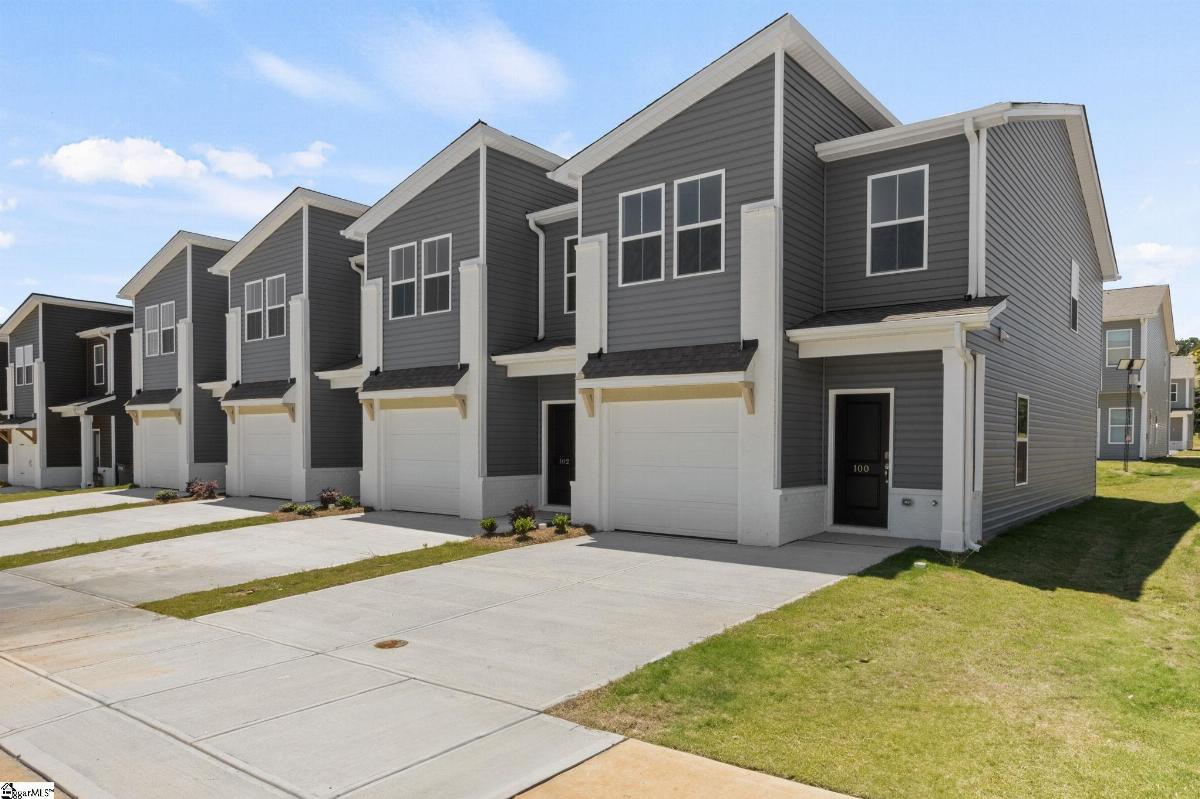 102 Derwent Trail