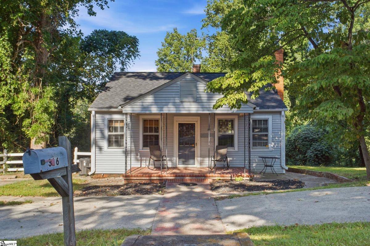 316 Melville Avenue