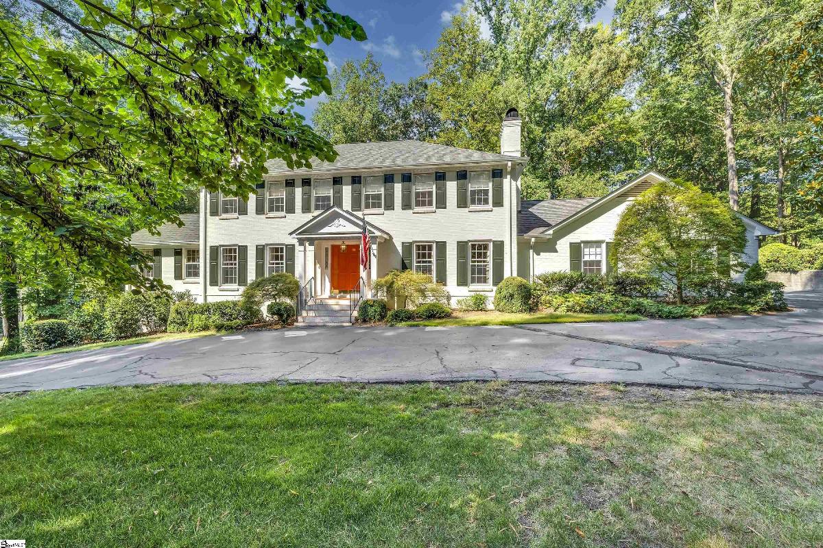 128 Lomond Lane