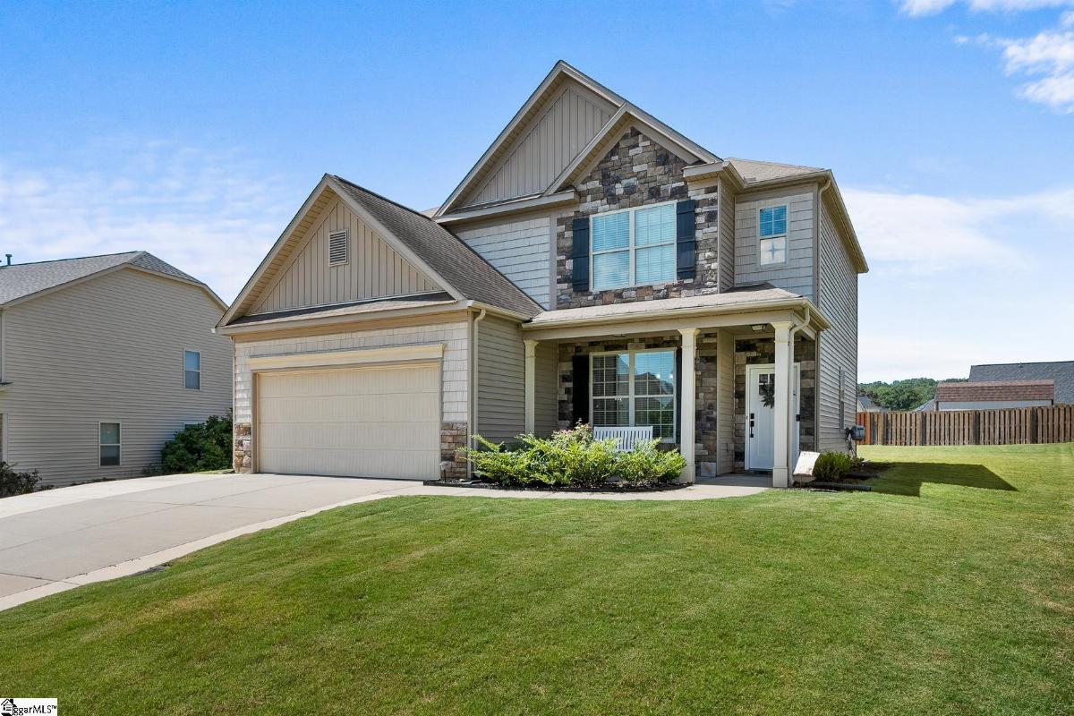 24 Duxbury Lane