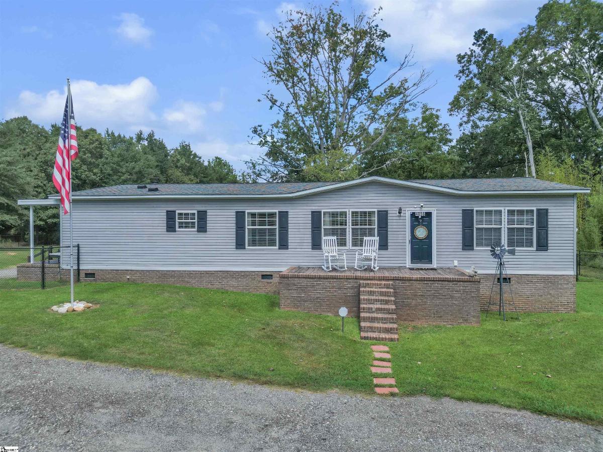 4056 Ridge Road