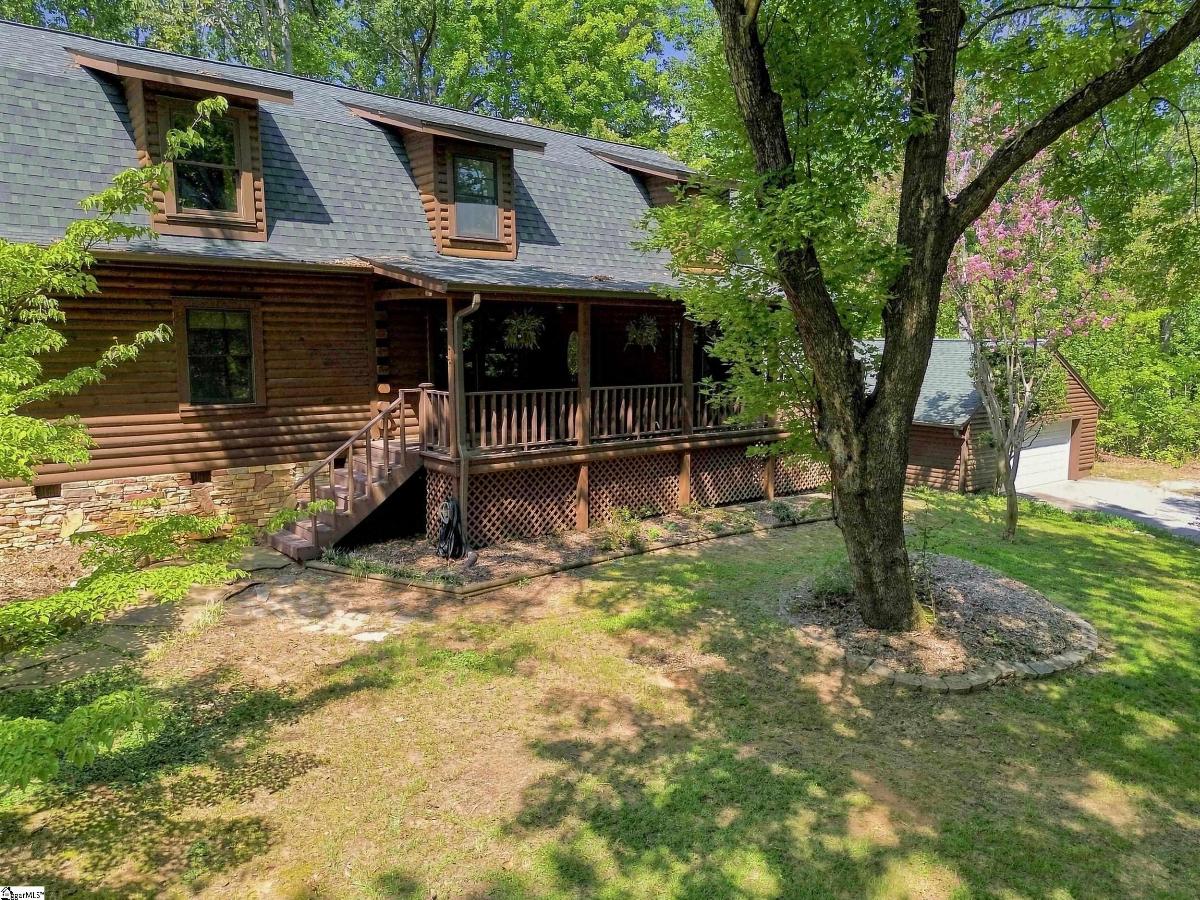 87 Robertson Road