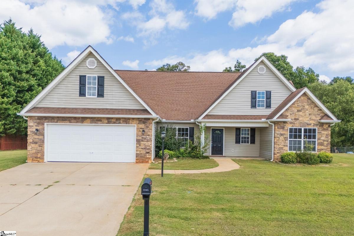 1 Long Pond Court