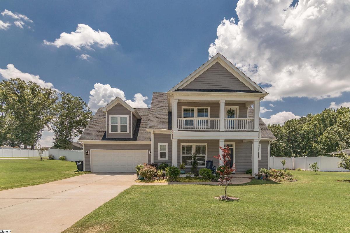 701 Oak Hill Lane