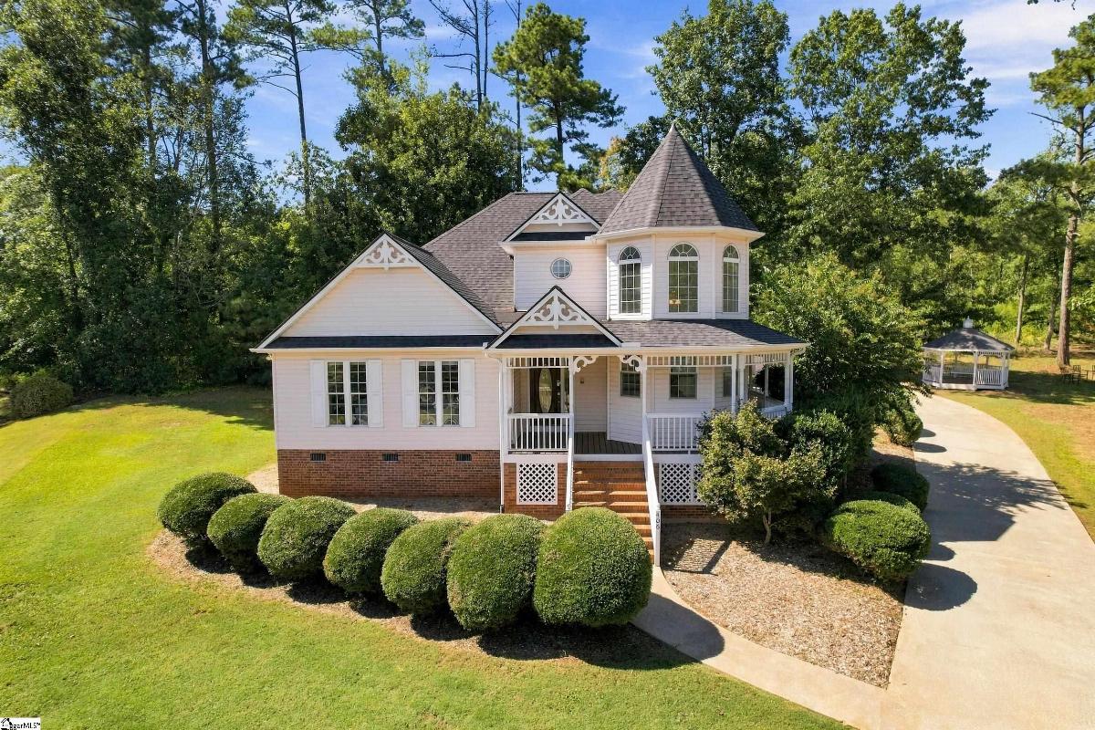 406 Stonewall Drive