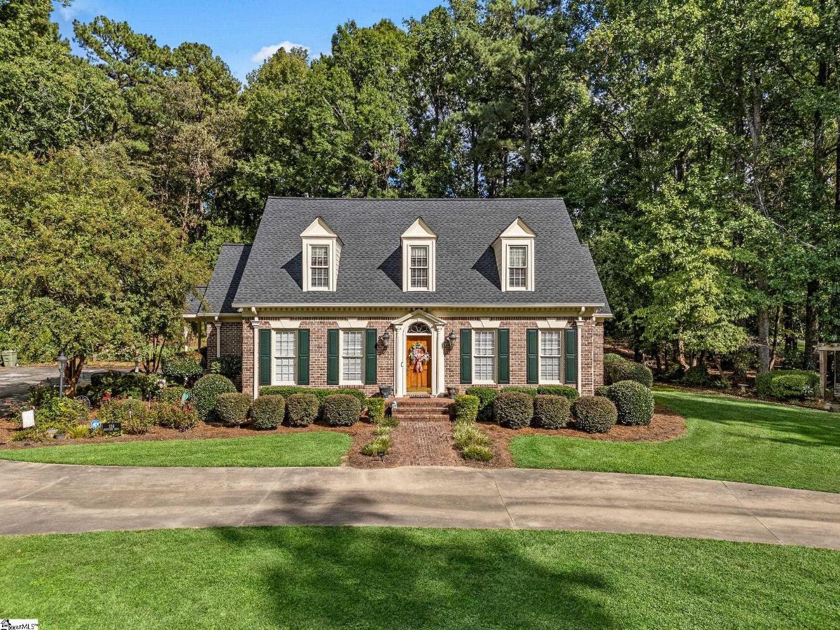 100 Crestview Drive