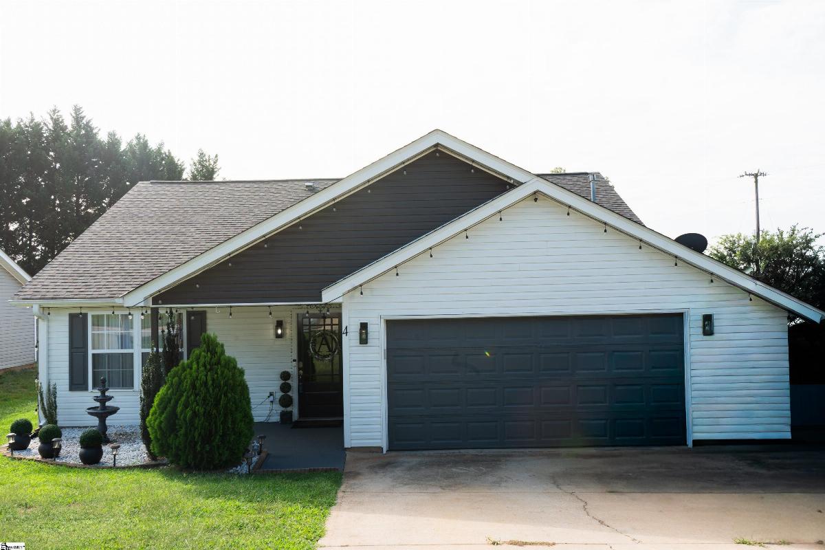 4 Dill Creek Court