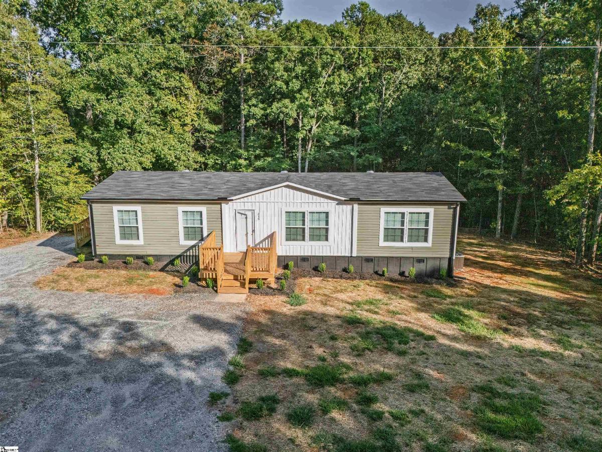 215 Ballard Road