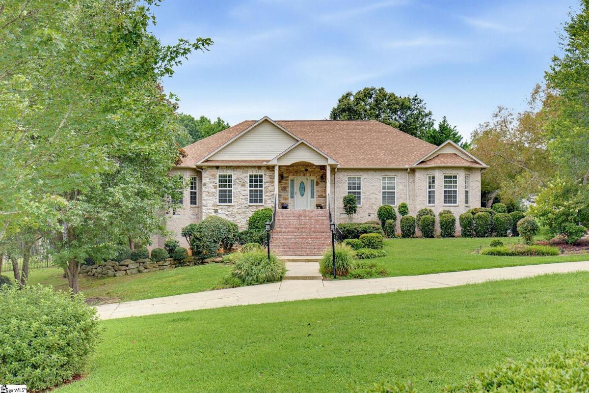 301 Glen Meadows Drive