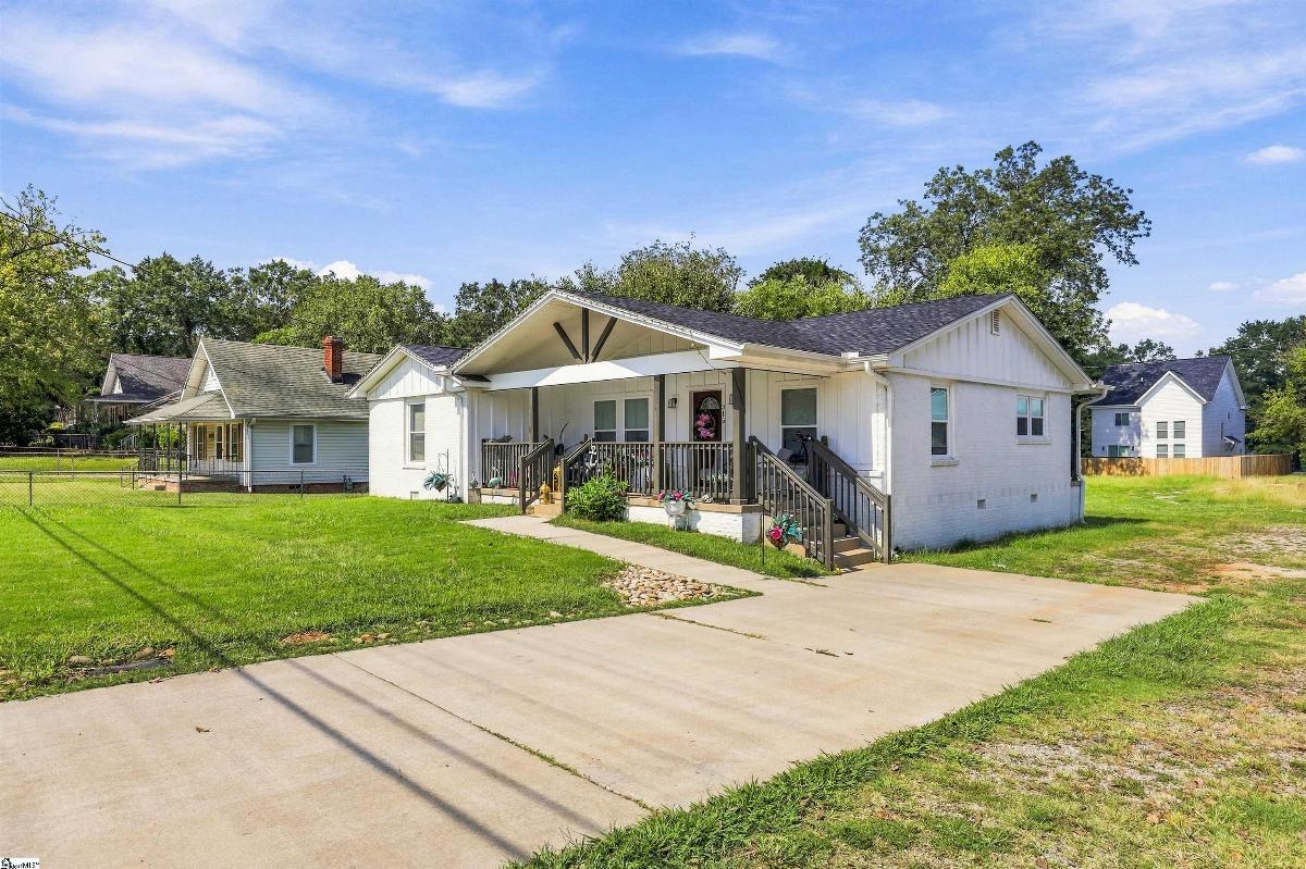 315 Arlington Road