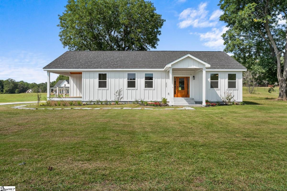 2024 Edwards Lake Road