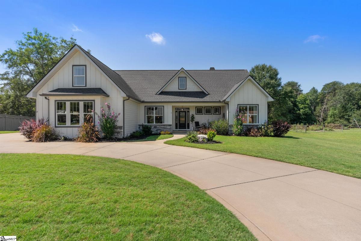 17 Joan Drive