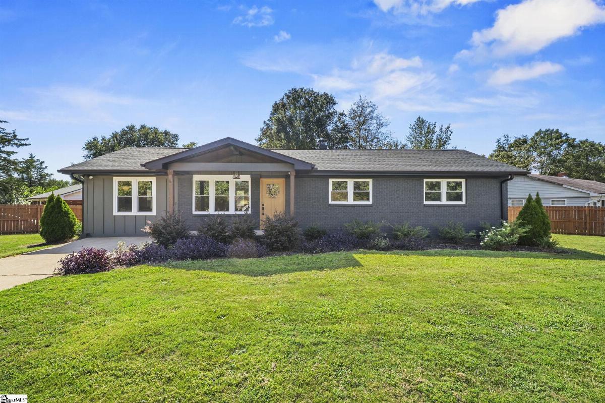 14 Dunlap Drive