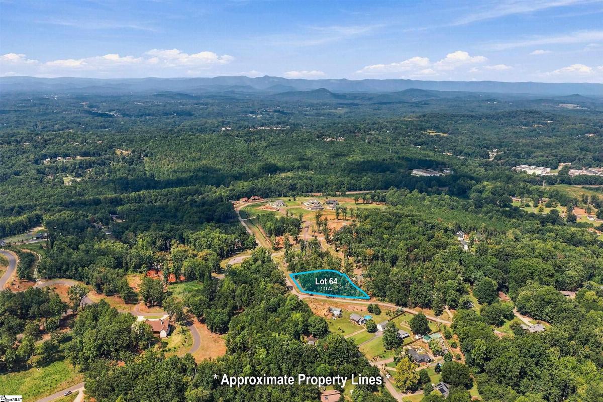 104 Waterfall Overlook Way