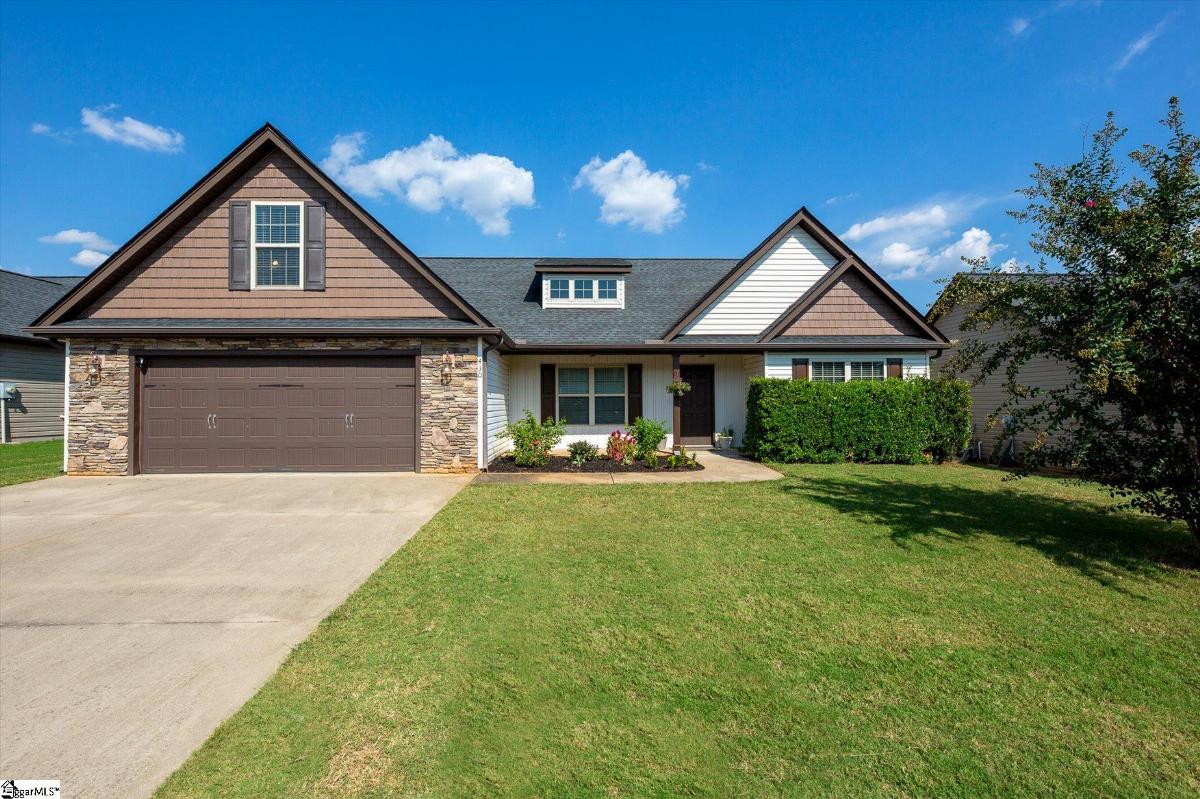 430 Peaksview Drive