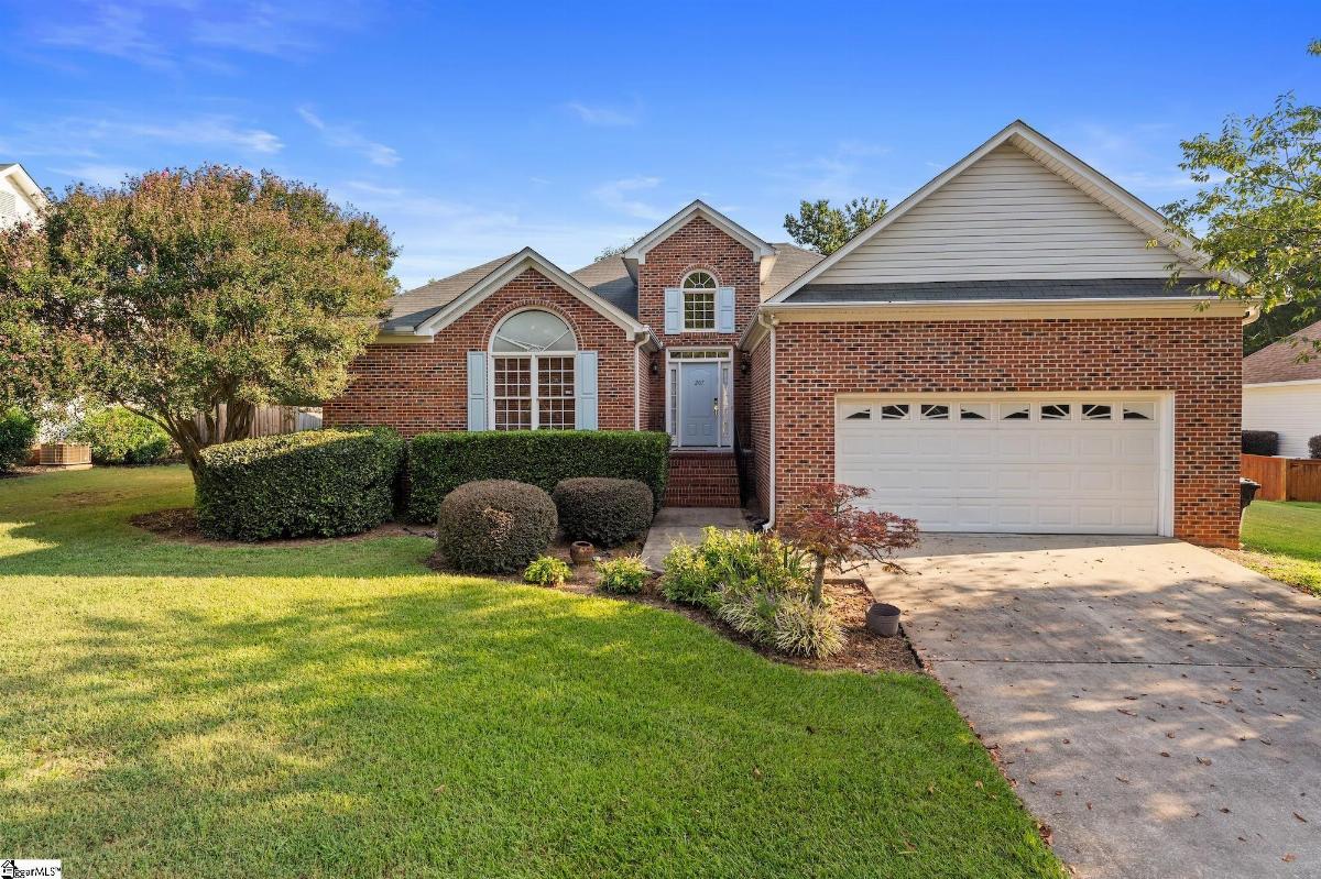 207 Kinard Way