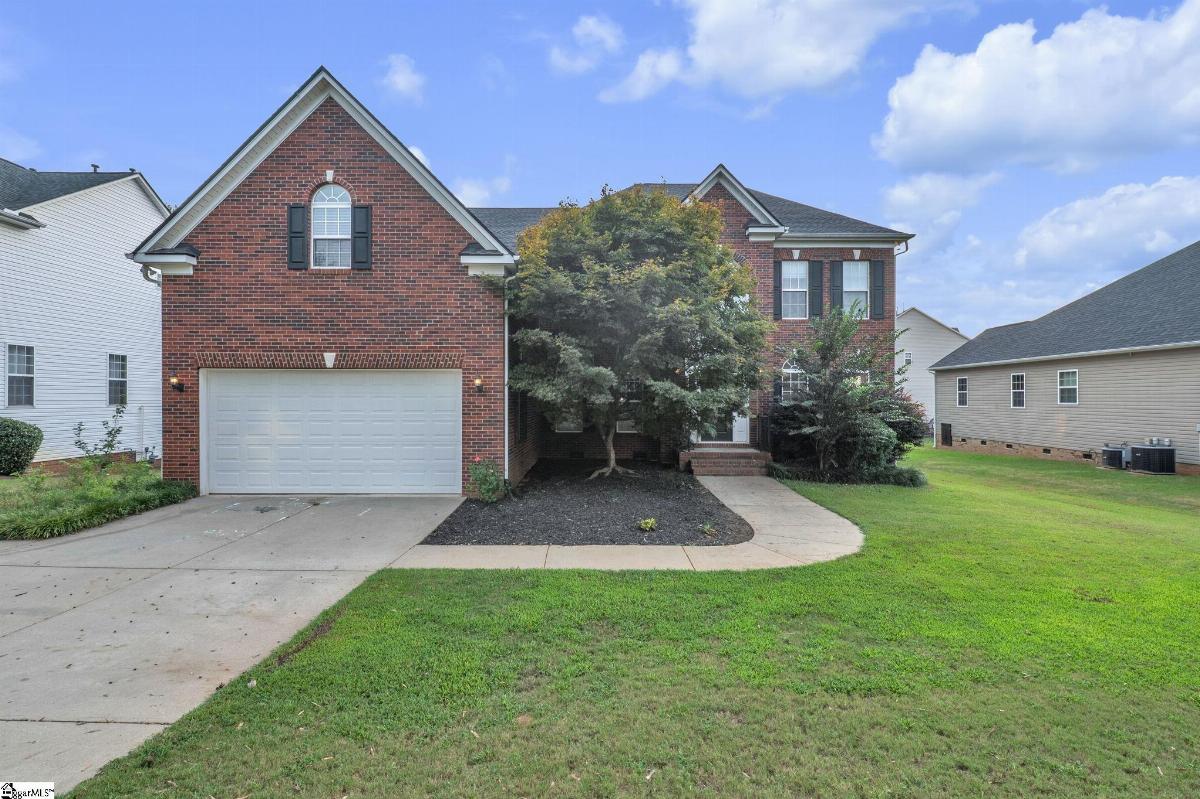 102 Wynterhall Drive