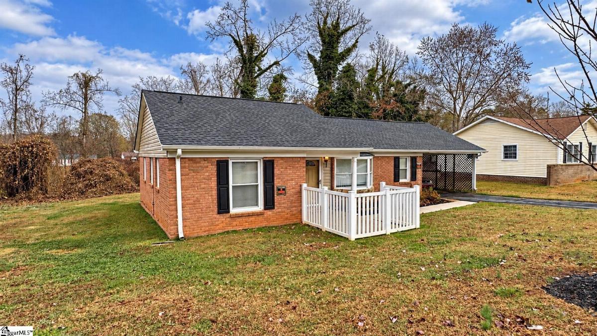 136 Raintree Drive