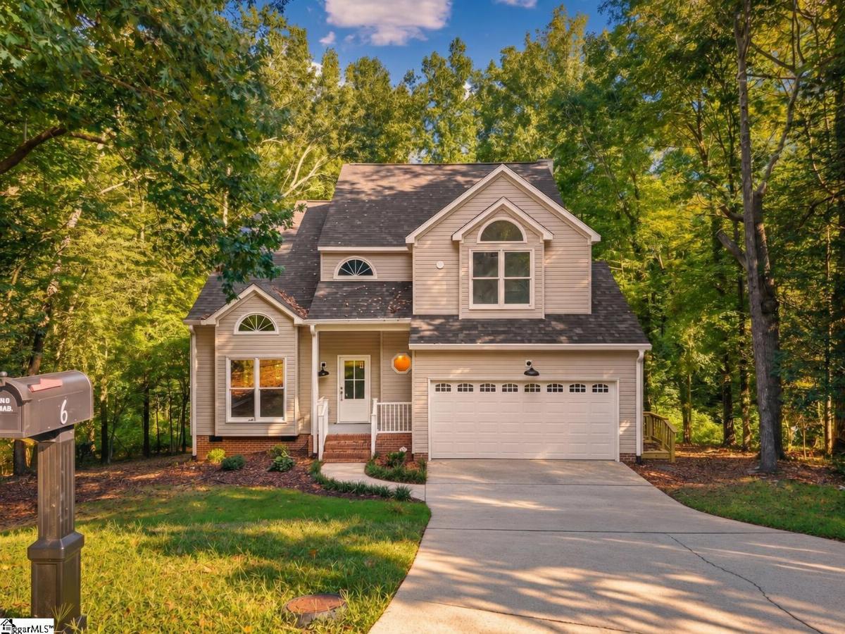 6 Moss Spring Court
