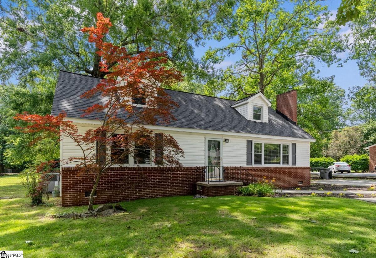 3104 Edwards Road