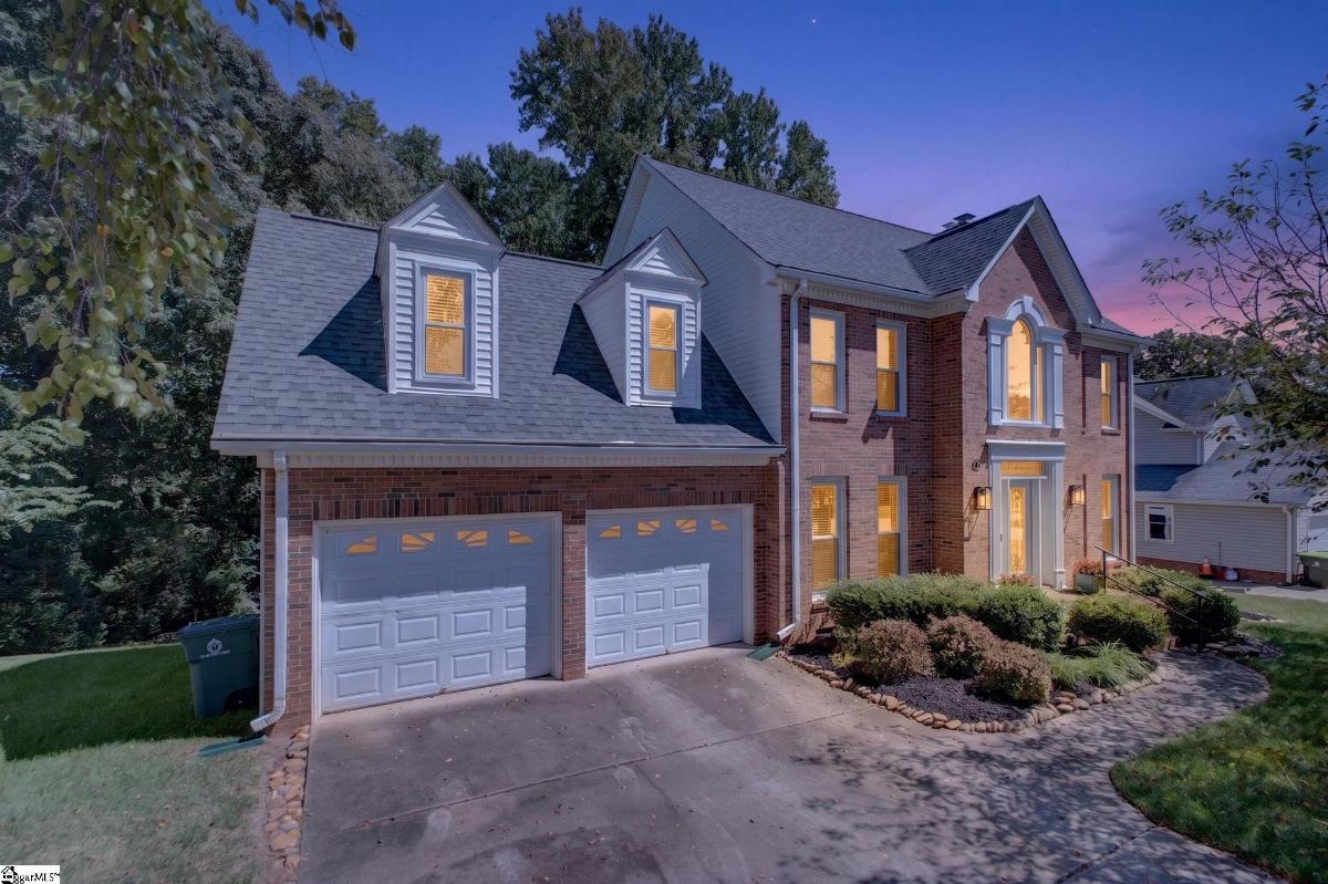 18 Middlecreek Way