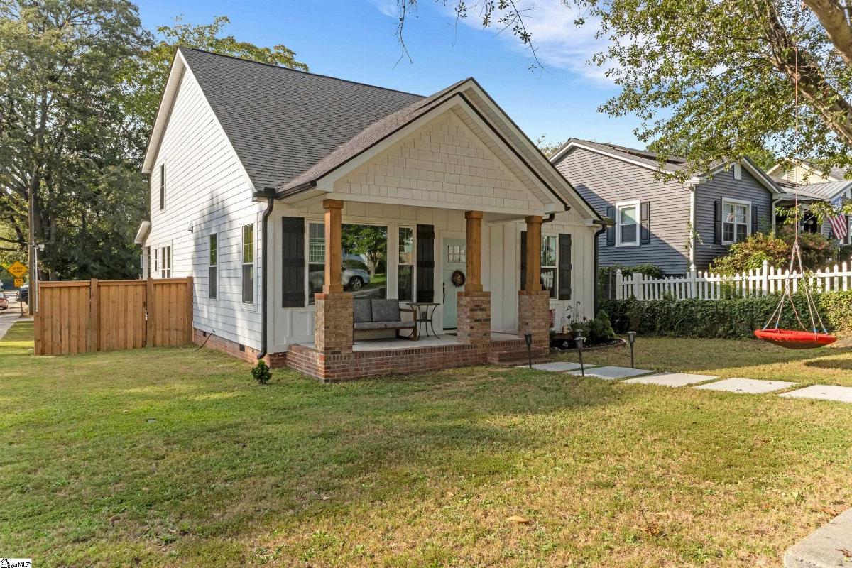 20 Bleckley Avenue