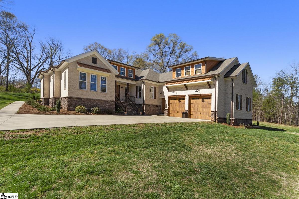 102 Misty Oaks Lane